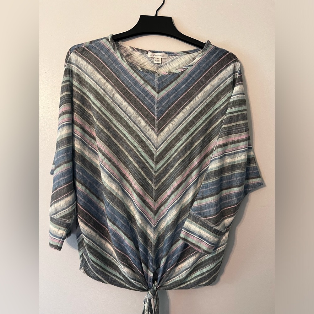Quarter sleeve shirt